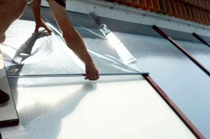 Film sur polycarbonate — Véranda