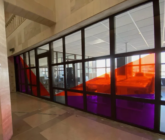 Film dichroïque — Effet irisé