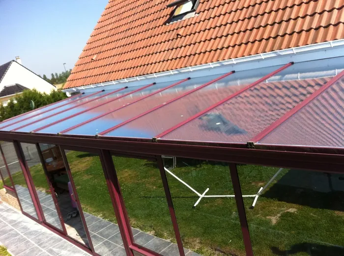 Film solaire — Verrière toiture
