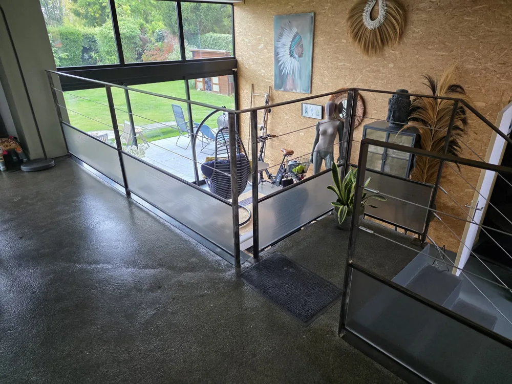 vitrophanie décorative pour garde corps en verre